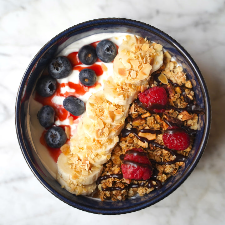 IAURT CU FRUCTE DE SEZON